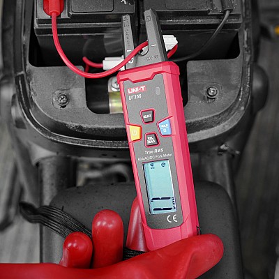 Μετρητής και ελεγκτής τάσης Uni-T UT256