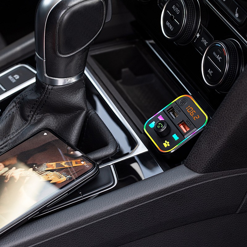 Πομπός αυτοκινήτου FM με λειτουργία bluetooth