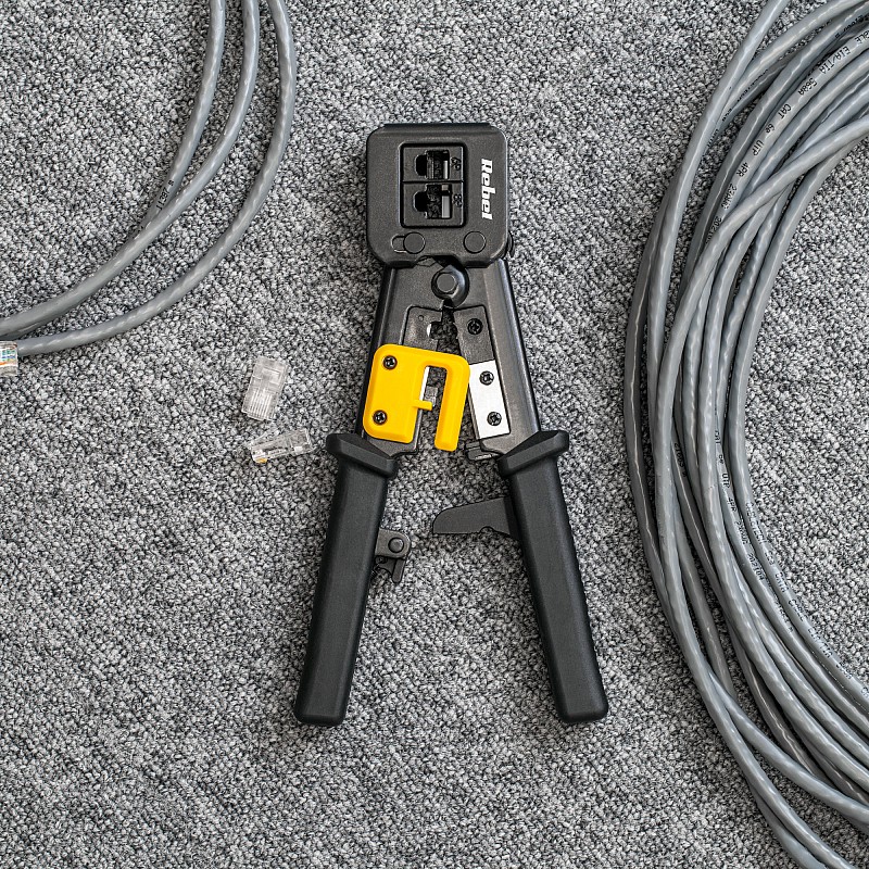 Crimper για βύσματα τροφοδοσίας RJ45, RJ12, RJ11